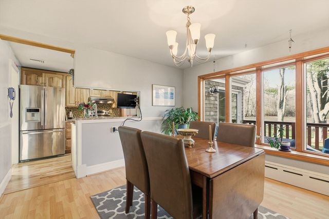 1282 East Rd, Tiverton, RI 02878