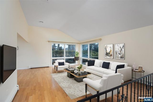 97 Heights Road, Paramus, NJ 07652