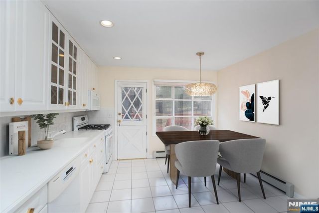 97 Heights Road, Paramus, NJ 07652