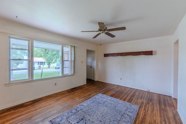 431 N Kokomo, Derby, KS 67037