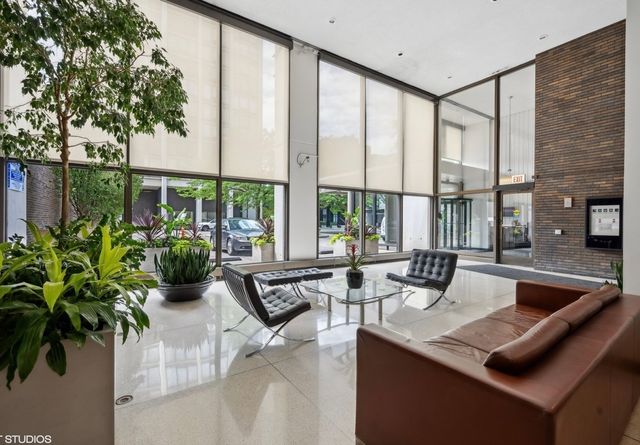 5455 N Sheridan Road 2904, Chicago, IL 60640