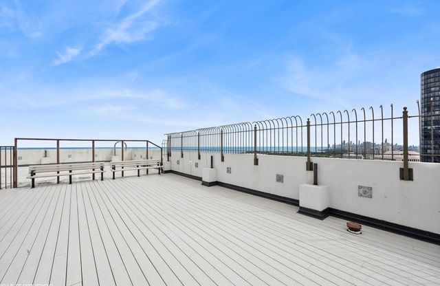 5455 N Sheridan Road 2904, Chicago, IL 60640