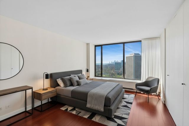 5455 N Sheridan Road 2904, Chicago, IL 60640