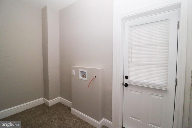 34 W MAPLE ST, York, PA 17401