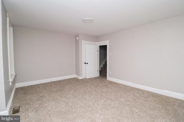 34 W MAPLE ST, York, PA 17401