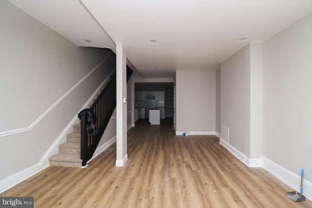 34 W MAPLE ST, York, PA 17401