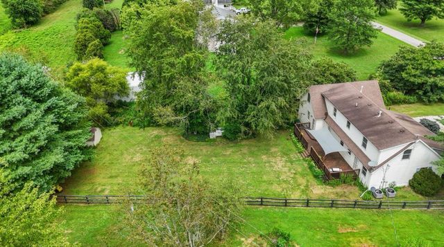 104 Four Winds Estates Drive, Mt Sterling, KY 40353