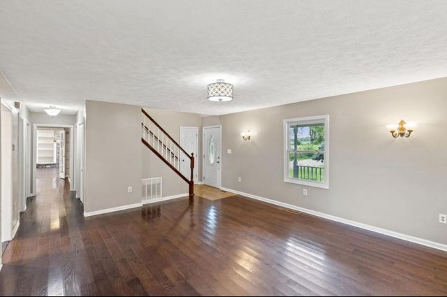 104 Four Winds Estates Drive, Mt Sterling, KY 40353