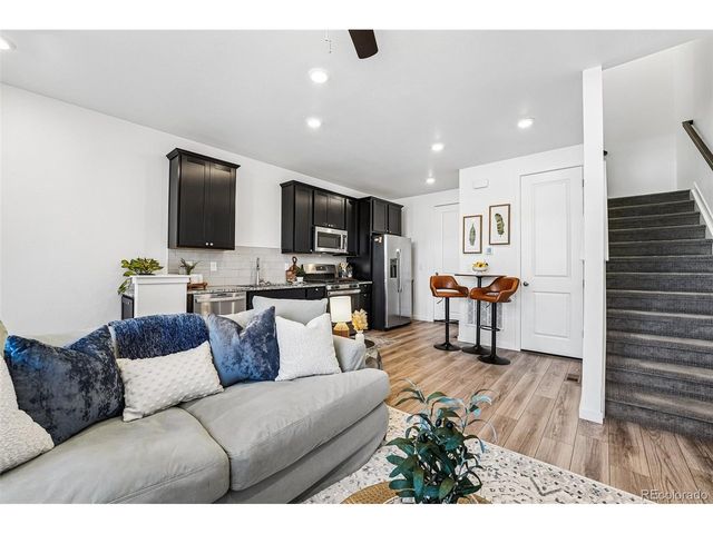 2092 S Upham Way, Denver, CO 80227