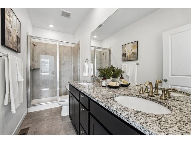 2092 S Upham Way, Denver, CO 80227