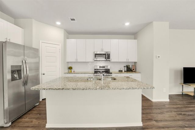21610 Desert Lily Road, Waller, TX 77484