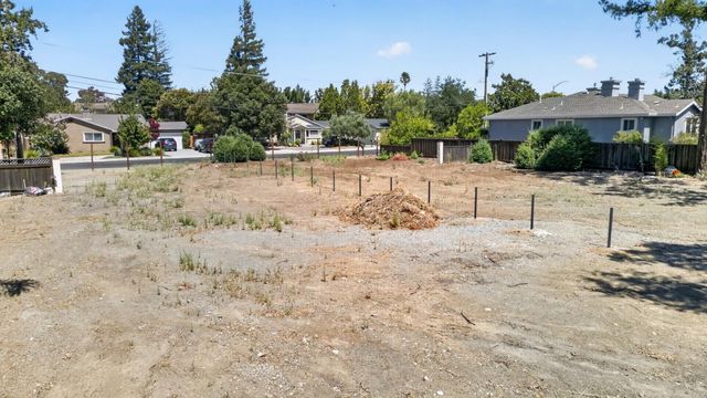754 Pollard, Los Gatos, CA 95032