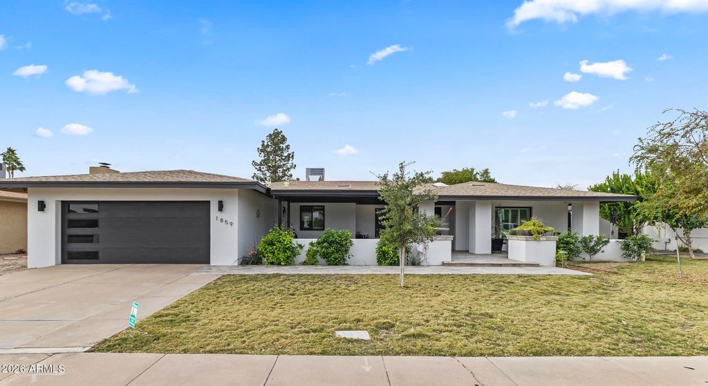Image 1 of property listing at 1859 W NAVARRO Avenue, Mesa, AZ 85202