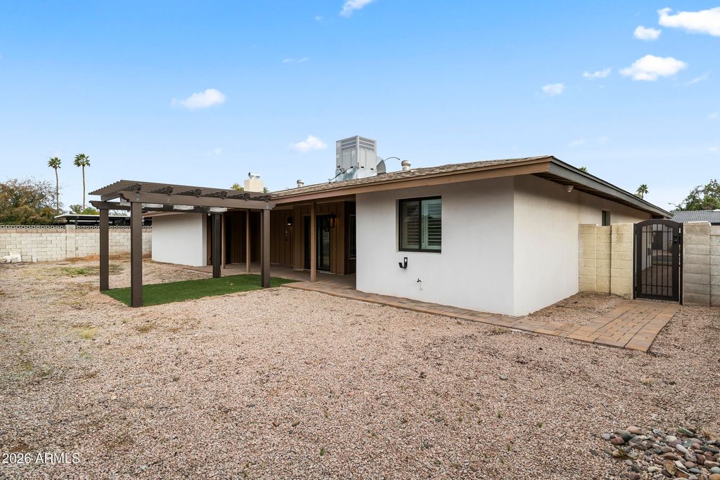 Image 36 of property listing at 1859 W NAVARRO Avenue, Mesa, AZ 85202
