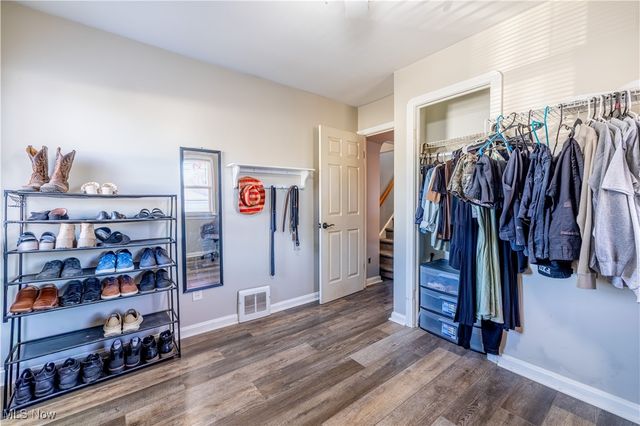 13402 Saint James Avenue, Cleveland, OH 44135