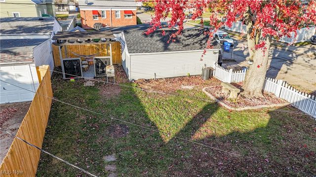 13402 Saint James Avenue, Cleveland, OH 44135