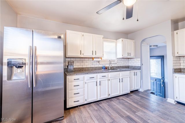 13402 Saint James Avenue, Cleveland, OH 44135