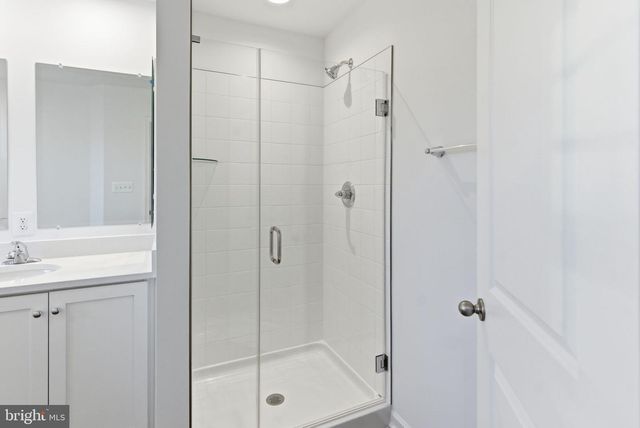 512 HUSKY TRL, Martinsburg, WV 25403