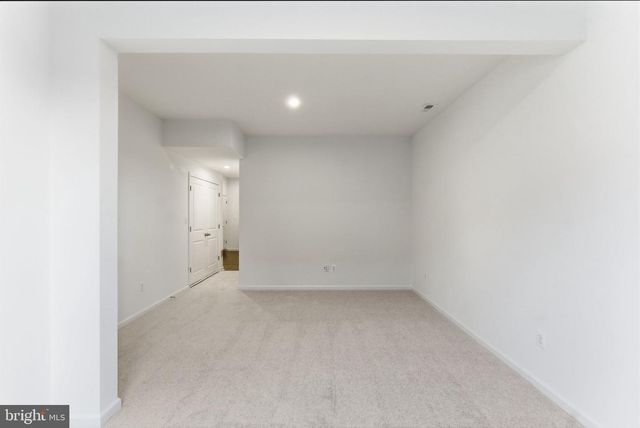 512 HUSKY TRL, Martinsburg, WV 25403