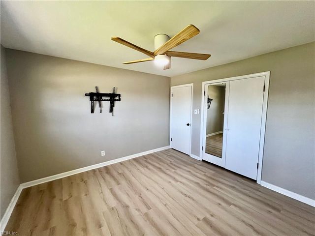 1208 Point Reel RD, Chesapeake, VA 23325