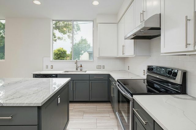 1314 Norwalk LN B, Austin, TX 78703
