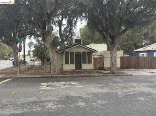 814 F St, Antioch, CA 94509