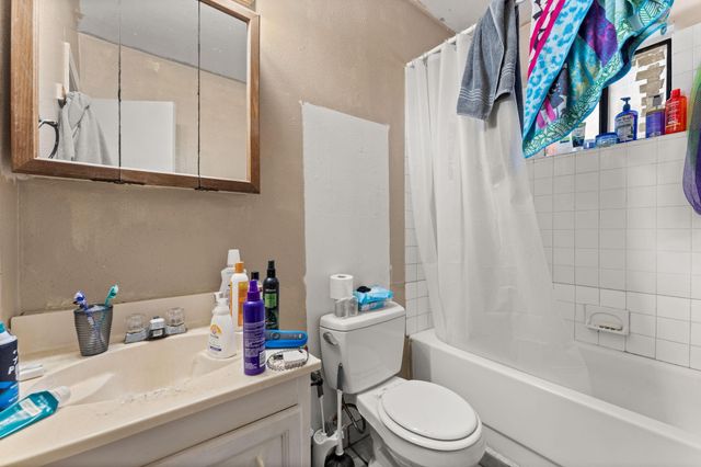 308 Highland Estates DR, Round Rock, TX 78664