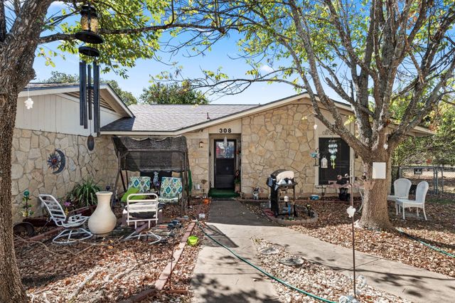 308 Highland Estates DR, Round Rock, TX 78664