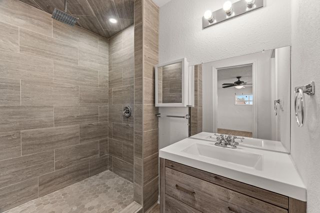308 Highland Estates DR, Round Rock, TX 78664