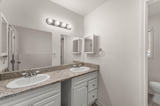 308 Highland Estates DR, Round Rock, TX 78664
