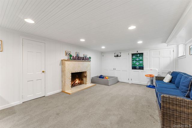 202 Rock Creek Lane, Scarsdale, NY 10583