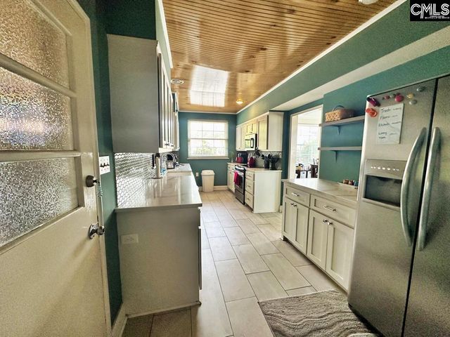 1000 Evergreen Avenue, West Columbia, SC 29169