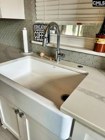 1000 Evergreen Avenue, West Columbia, SC 29169