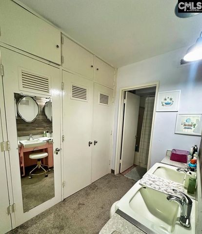 1000 Evergreen Avenue, West Columbia, SC 29169