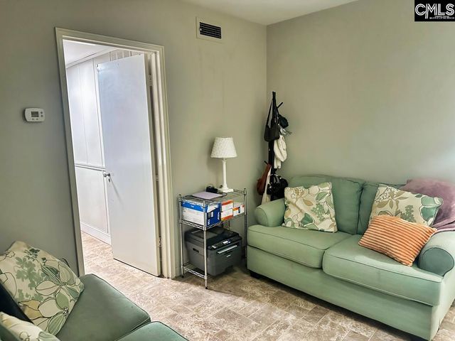 1000 Evergreen Avenue, West Columbia, SC 29169