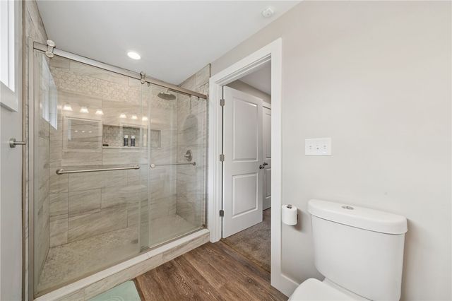 641 Longvue Dr, Chartiers, PA 15342