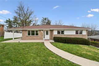 641 Longvue Dr, Chartiers, PA 15342