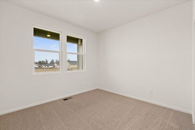 704 E 4th St, Deer Park, WA 99006