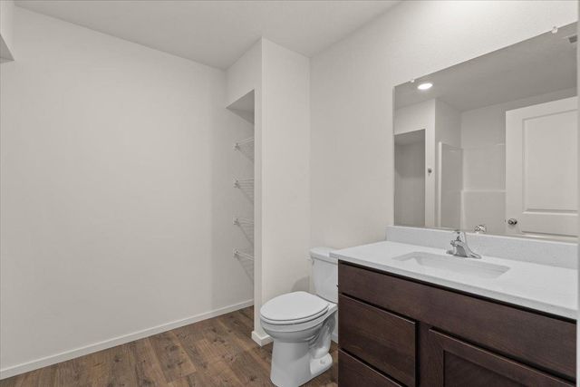 704 E 4th St, Deer Park, WA 99006