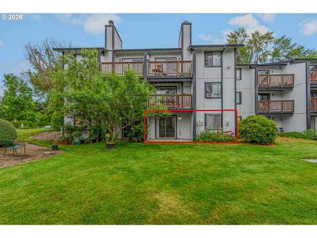 14095 Sw WALKER Rd 95, Beaverton, OR 97005