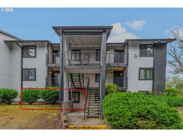 14095 Sw WALKER Rd 95, Beaverton, OR 97005