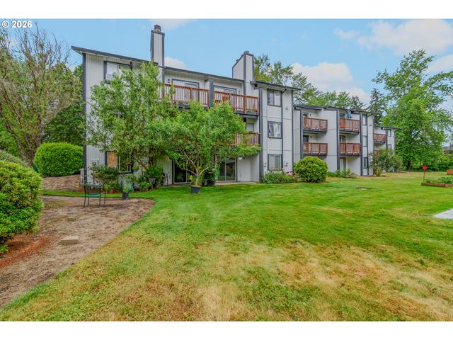 14095 Sw WALKER Rd 95, Beaverton, OR 97005