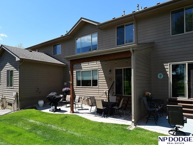 6809 N 122nd Court, Omaha, NE 68142