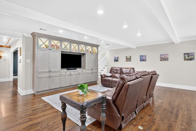 3804 Overton Park Drive W, Fort Worth, TX 76109