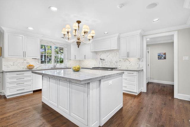 3804 Overton Park Drive W, Fort Worth, TX 76109