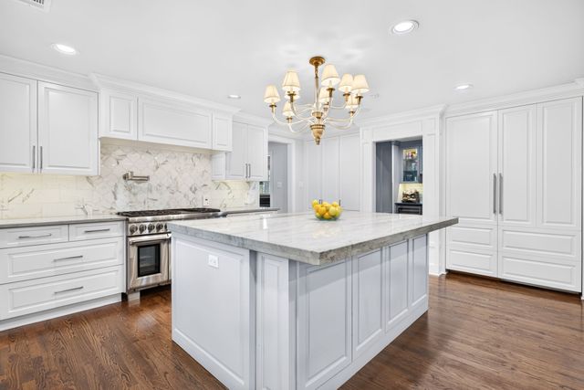 3804 Overton Park Drive W, Fort Worth, TX 76109