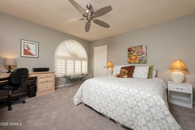 6621 S Championship Drive, Chandler, AZ 85249