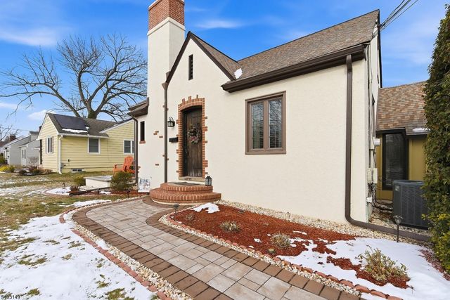 265 Metape Cir, Bound Brook Boro, NJ 08805