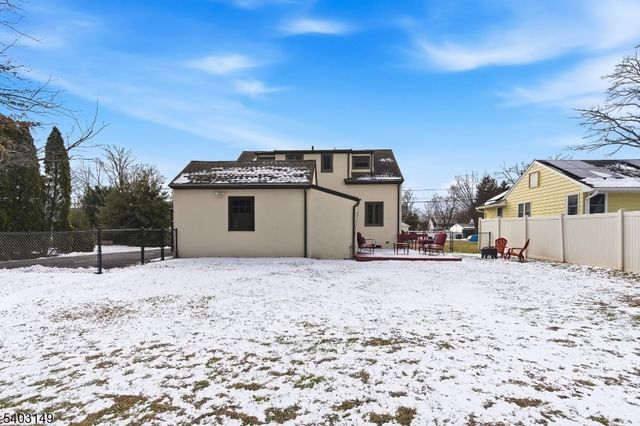 265 Metape Cir, Bound Brook Boro, NJ 08805