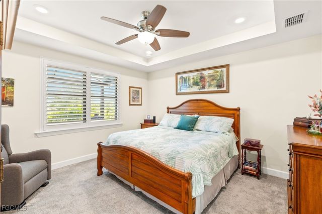 20040 Kingmont DR, Estero, FL 33928